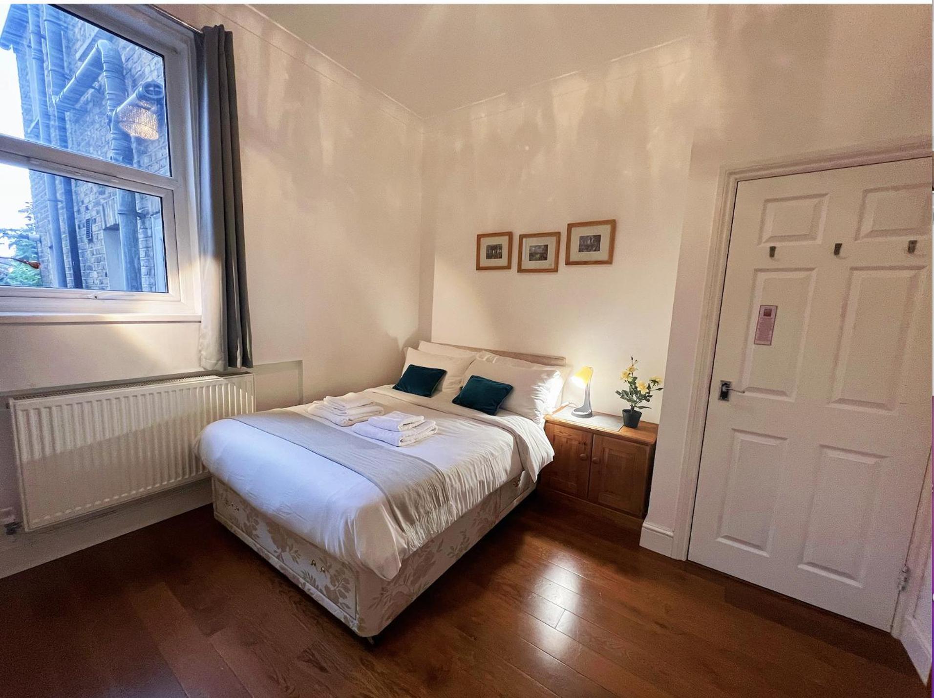 Appartement Lovely 2 Bedroom Garden Flat In *